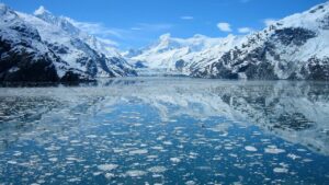 Discovering the Best Month for an Alaska Cruise