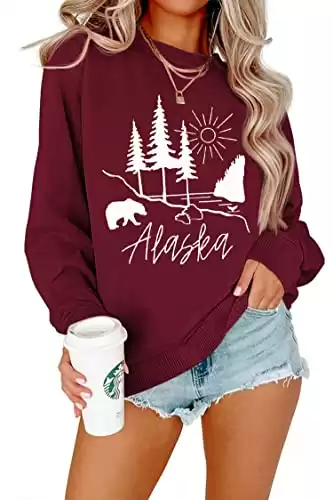 Women Alaska bear print pullover